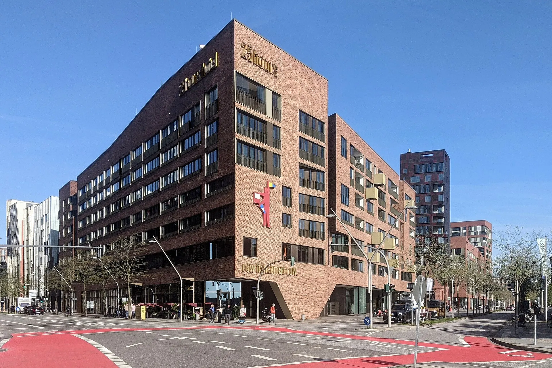 Osakaallee/Überseeallee im Überseequartier, HafenCity