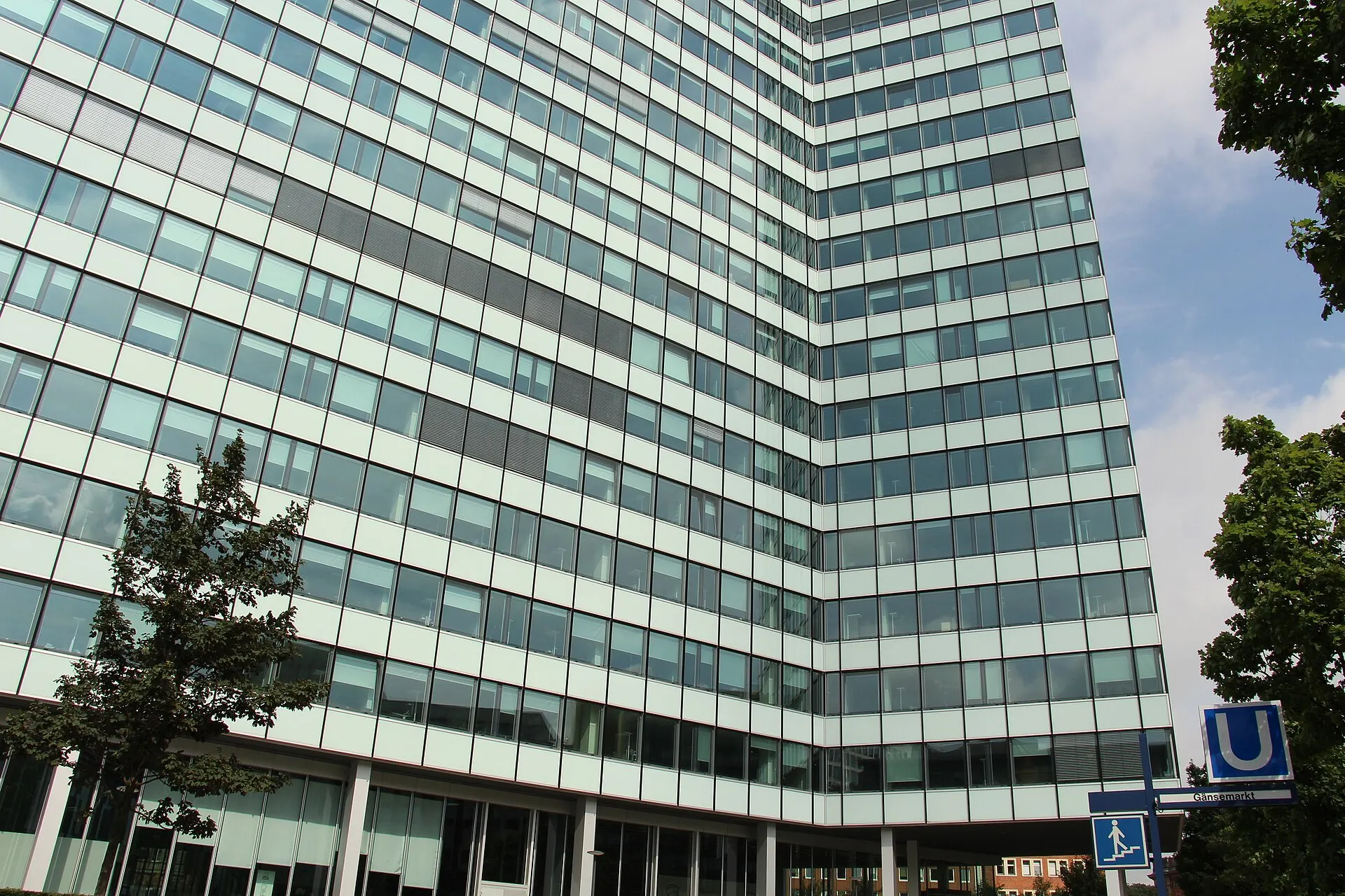 Emporio-Hochhaus in der Hamburger Neustadt, Sitz des Scandic Hamburg Emporio
